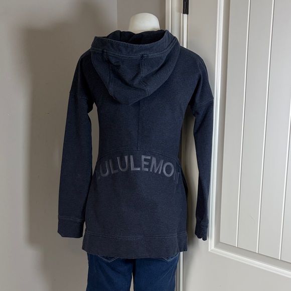Lululemon Cut Above Hoodie Navy Blue Oversized Stretch French Terry Sz 2 - Picture 2 of 10